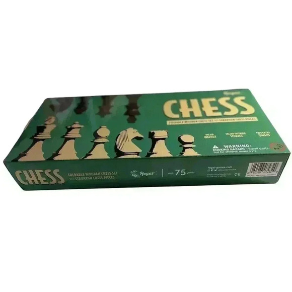 Wooden Chess Set - 2 Extra Queens, Folding Board Regal Games 15 Inch NEW In Box - Picture 4 of 8